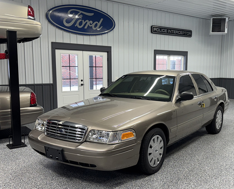 2006 Ford Crown Victoria Police Interceptor P71 – $10,500