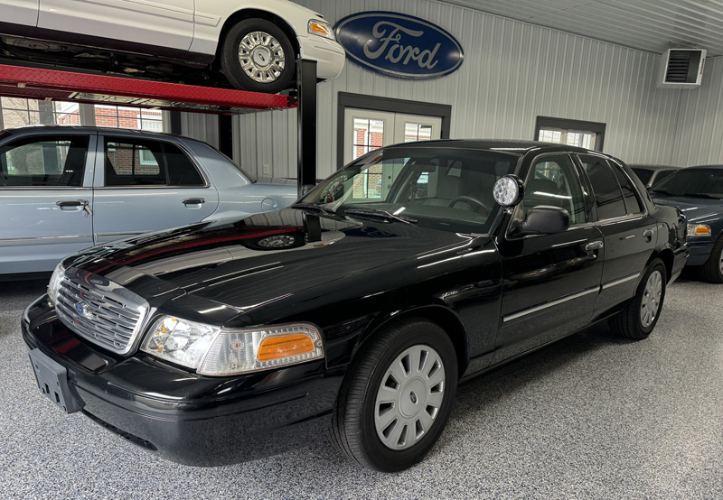 2010 Ford Crown Victoria POLICE INTERCEPTOR P7B SAP – $12,900