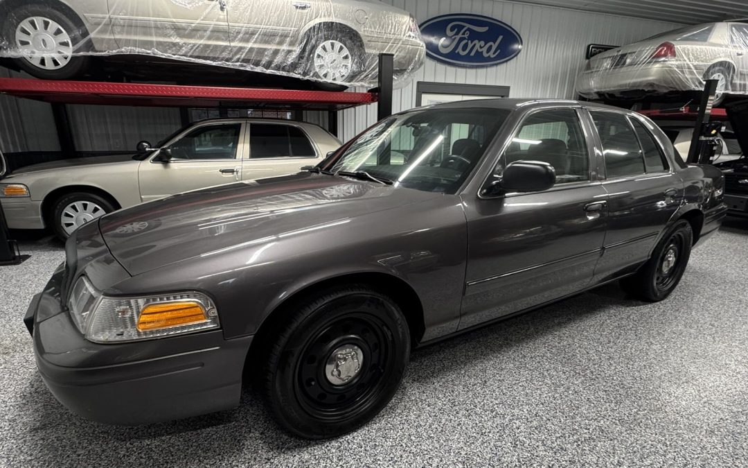 2009 Ford Crown Victoria P71 Police Interceptor w/C6 – $13,900